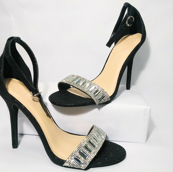 ankle strap heels - Picture 15 of 16